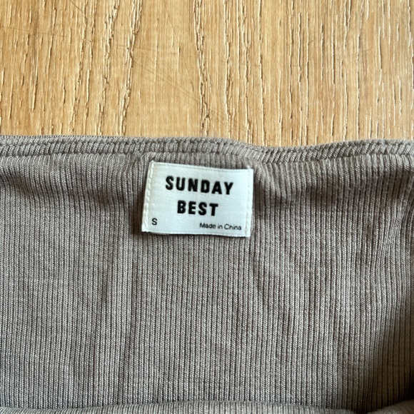 Aritzia Sunday Best ribbed bodysuit / size S / taupe - Picture 4 of 10